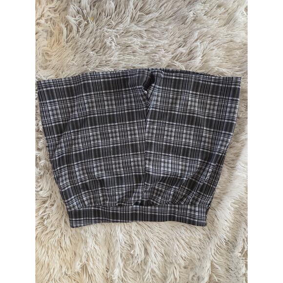 Lemite Womens Skort In Black And Grey Plaid, 90s/ Y2k Size Med stretch waist. - Picture 3 of 4